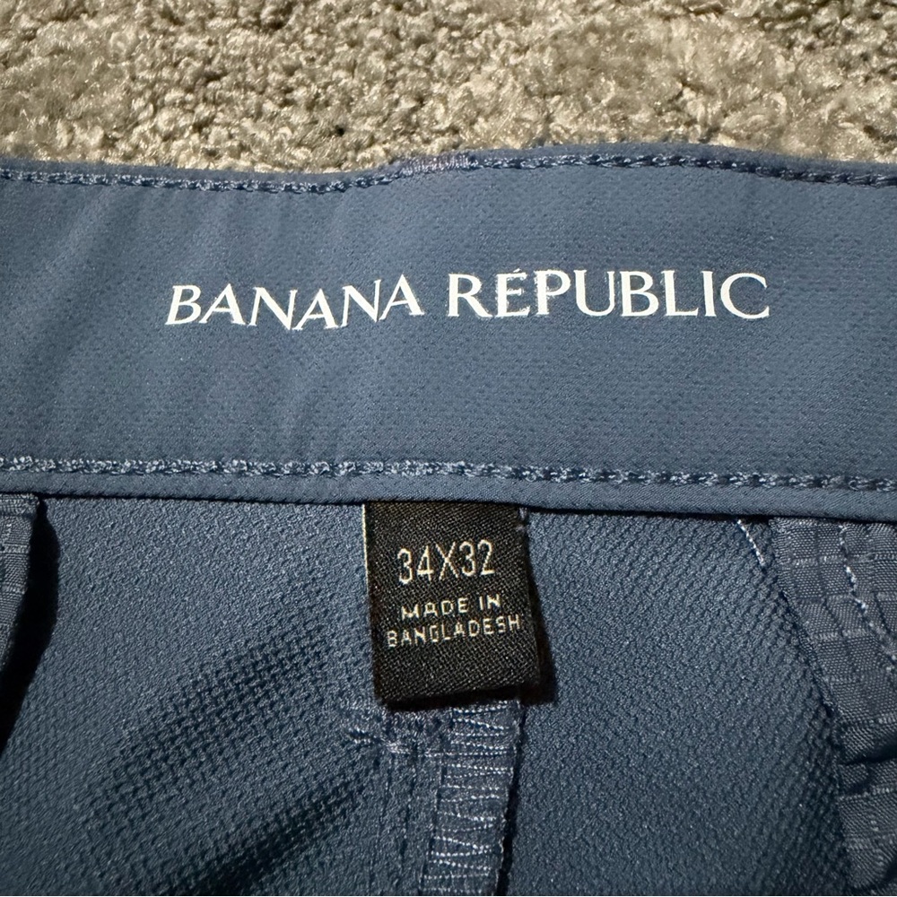 Banana Republic men’s golf casual pants in blue silky strong material size 34x32 - Picture 5 of 7